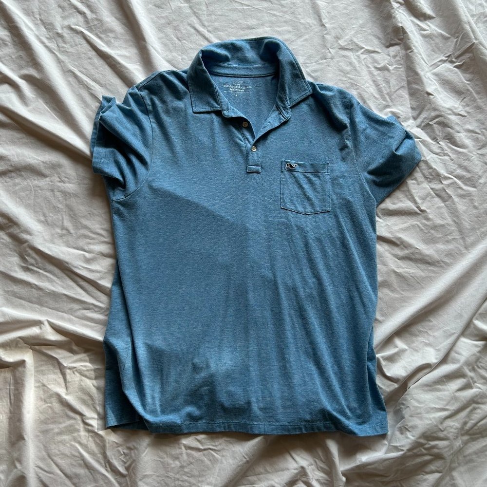 Light Blue Vineyard Vines polo L